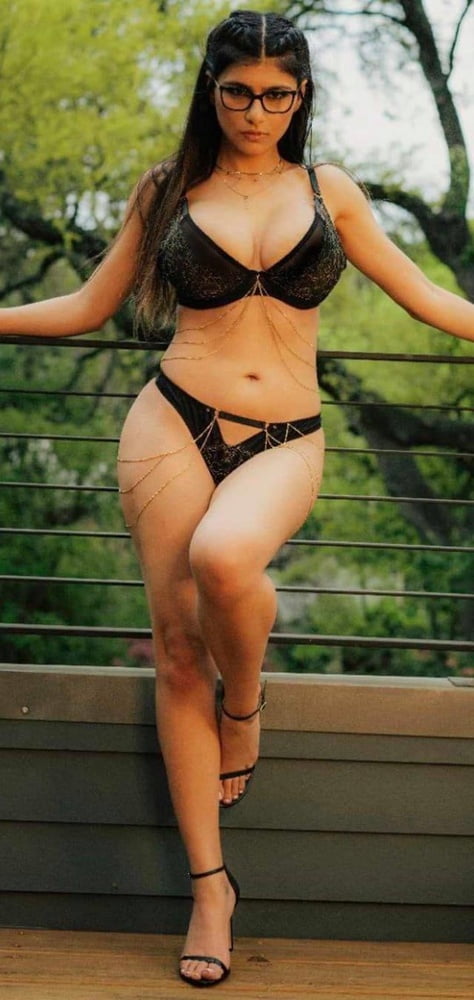 El compilado XXX mas caliente de Mia Khalifa