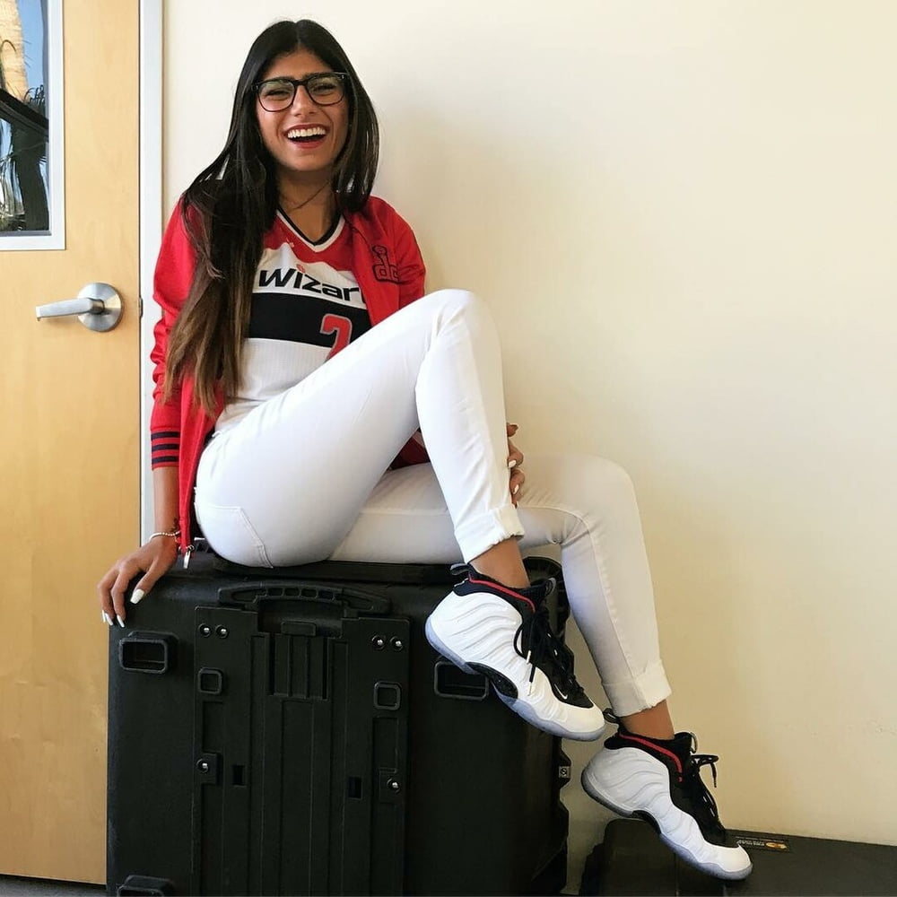 El compilado XXX mas caliente de Mia Khalifa